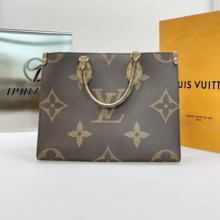 Lous Vuitton фото