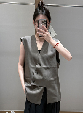 FIZZFLY | 25设计师品牌新款 25年秋季丝羊毛斜扣马甲