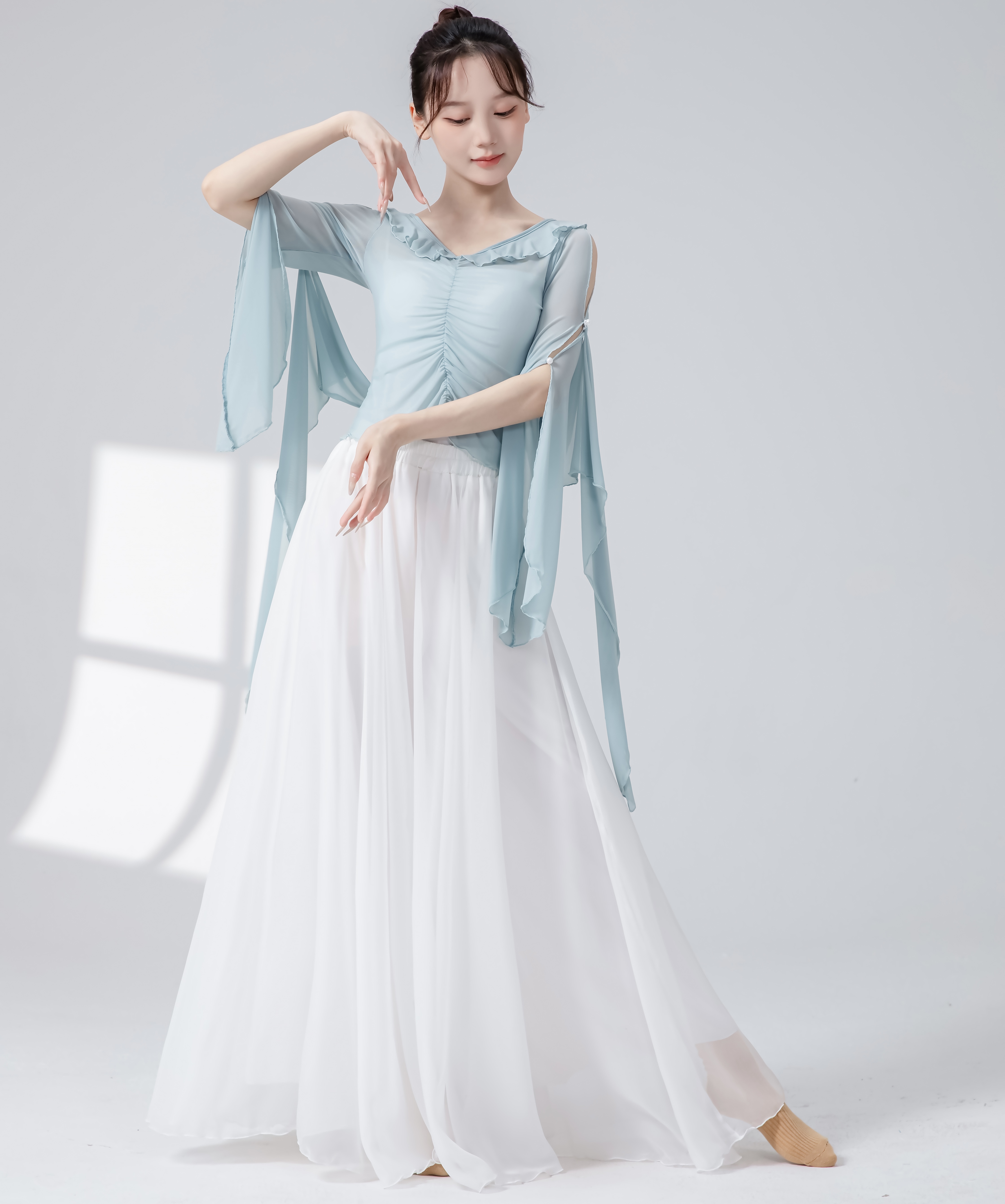 新款古典舞蹈演出服日常练功服基训服身韵纱衣古风舞蹈表演服飘逸