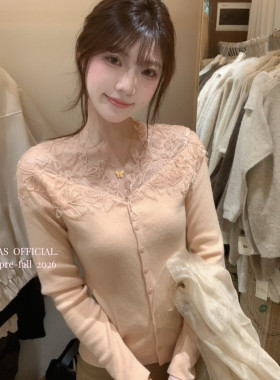 AS OFFICIAL-店系列精致小钩花；满分千金感蕾丝边内搭针织衫1802