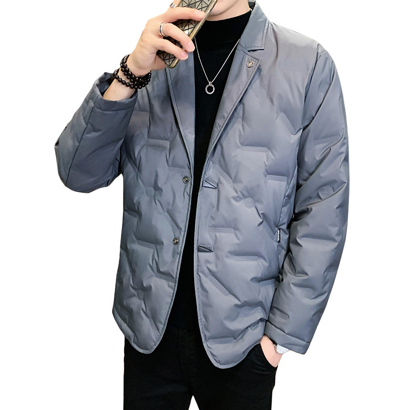 2025冬男标90修身方领压花西装羽绒服A230-K003-P195（控290）,男装西服套装,电商A230