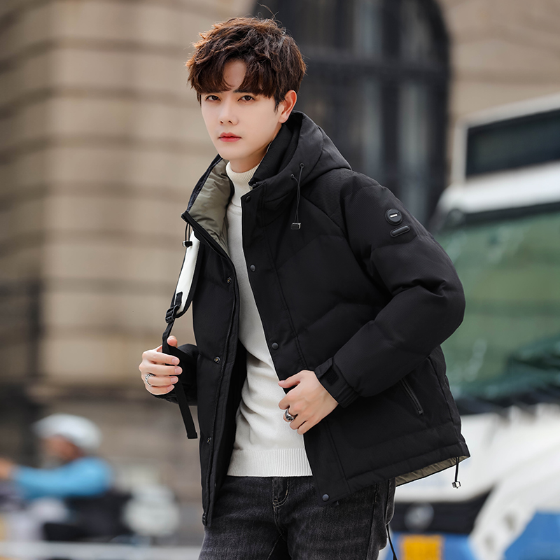 2025年冬男修身连帽标80%白鸭绒羽绒服A230-23228-P230(控330)，男装羽绒服，电商A230