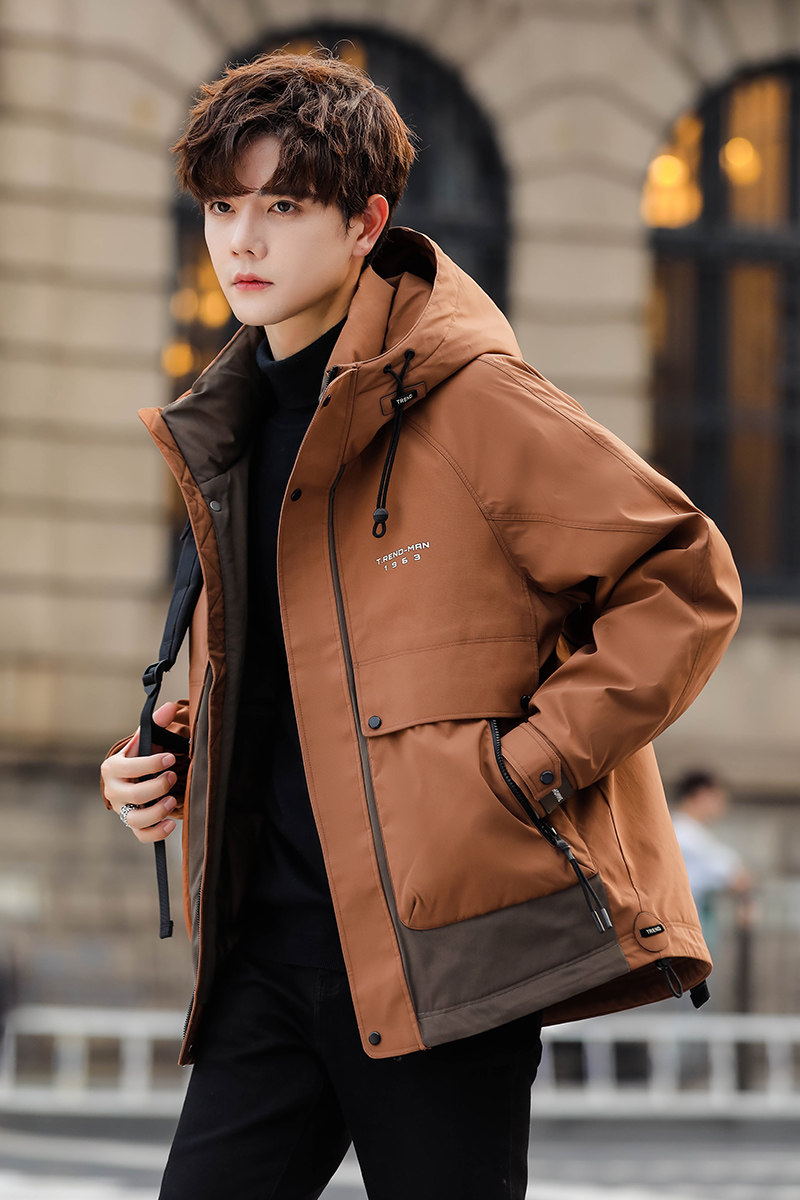 2025年冬季男新款修身拼接工装刺绣羽绒服A230-18013-P228(控328),男装羽绒服,电商A230