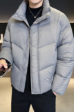 2025冬男微宽松立领标90泡芙穿刺羽绒服A230-2577-P299(控399)，男装羽绒服，电商A230