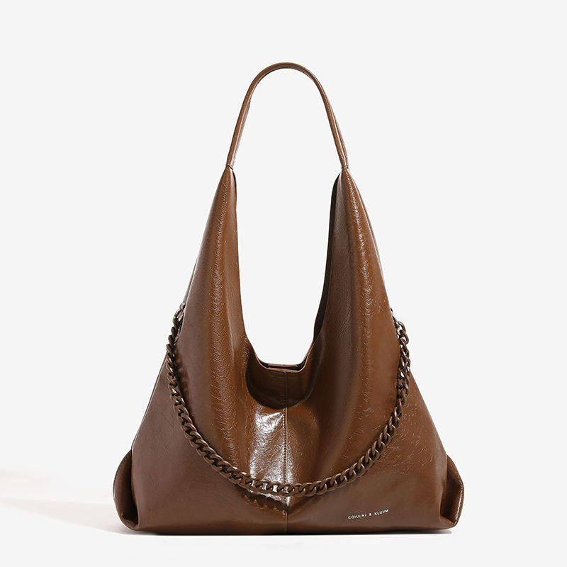 2026新款时尚真皮女包大容量小众高级特大号单肩软包慵懒风腋下包