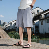 浅灰色