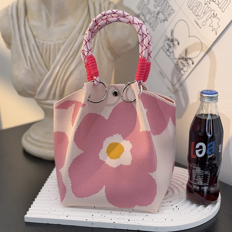 结婚婚礼伴手礼手提袋盒子空盒女伴娘小众高级感礼品盒实用手提包