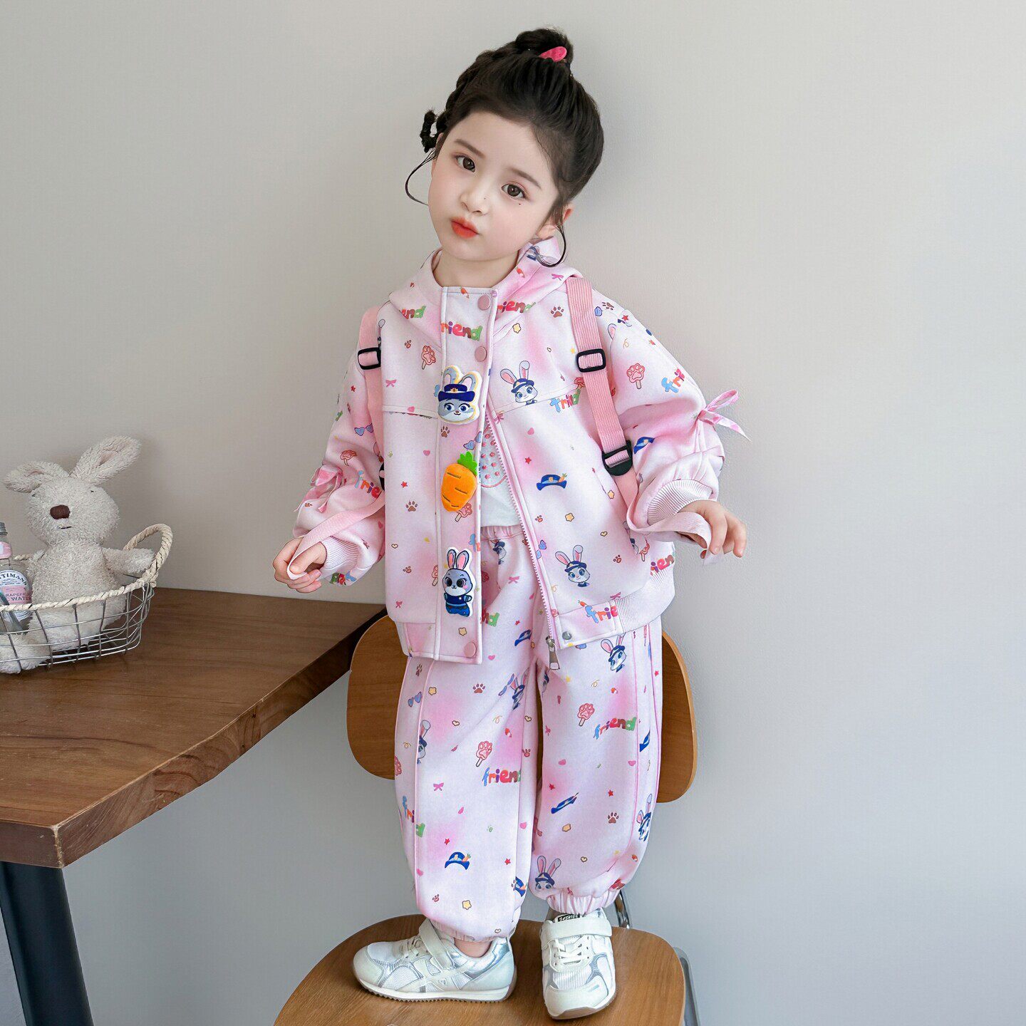 2026新款儿童女童春秋套装卡通宝宝春装警官连帽女兔子卫衣两件套