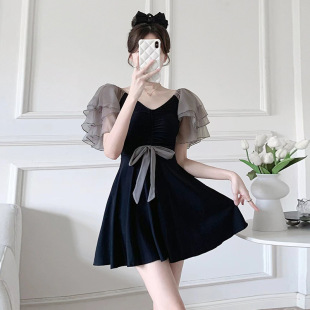 泳装 连体泳衣女感保守遮肉显瘦小胸聚拢网纱荷叶袖 清仓 特价