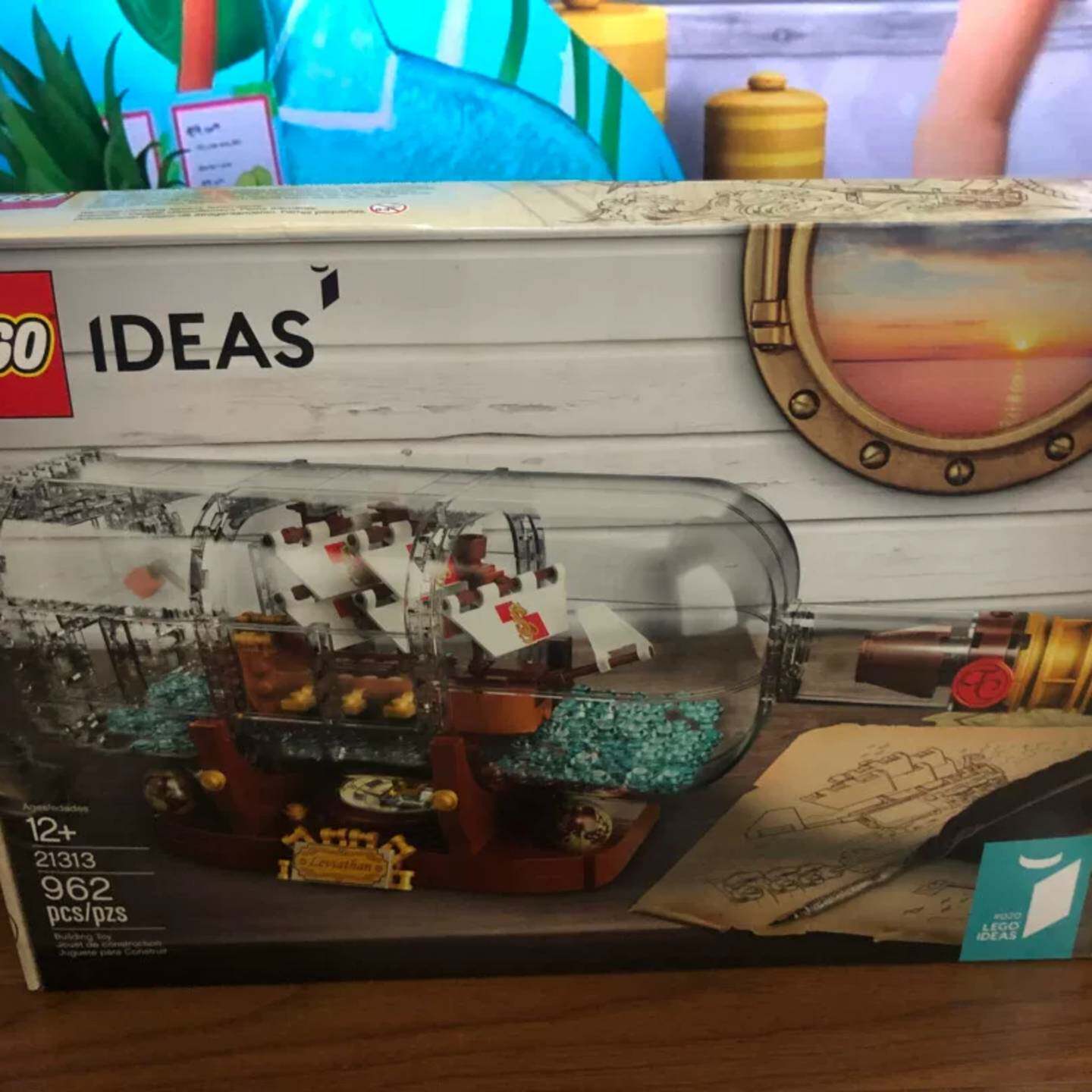 议价LEGO21313瓶中船，未拆封，盒况轻压盒，产地墨西哥可维修?