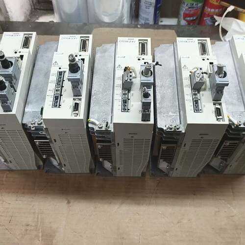 议价UR1BG3-030N-1KC-2SA-N/CN 横河DD可维修