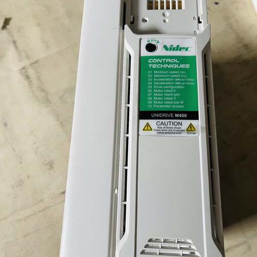 议价M400-044 00135 A 5.5kw可维修