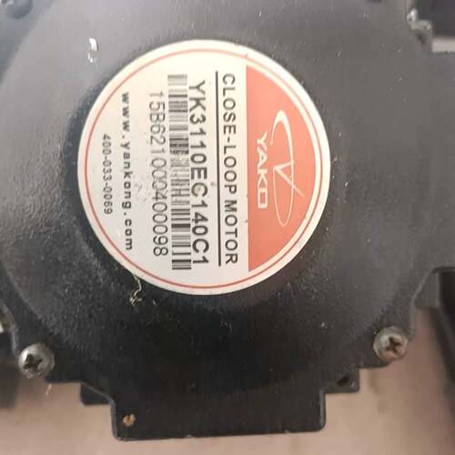 议价研控YAKO三相闭环电机，型号YK3110EC140C1，拆可维修