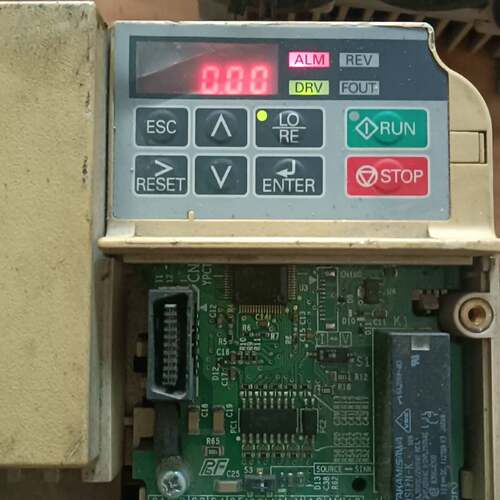 议价安川J1000变频器，JB4A0005BAA，1.5/2可维修