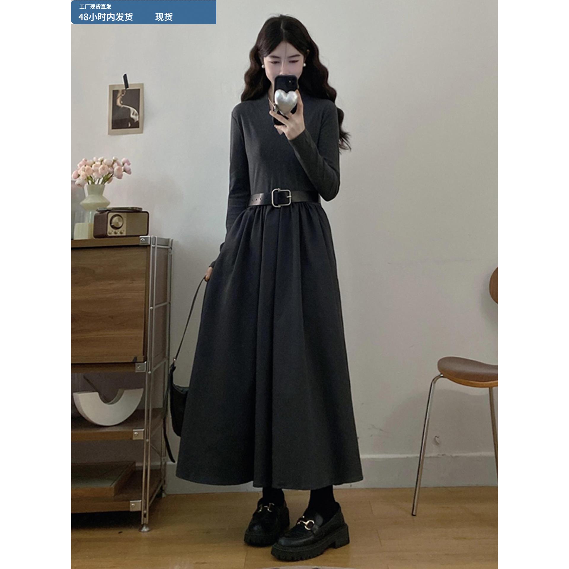 大码秋冬新款法式覆古赫本风气质显瘦巨好看简约大方得体连衣裙子