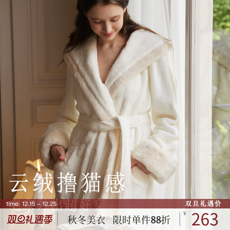 RoseTree高级感连帽法兰绒睡袍