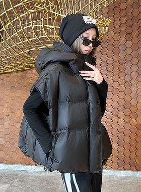 黑色白鸭绒羽绒马甲女2025新款秋冬外穿品牌高端欧货中长款马夹潮