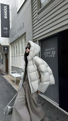 2025冬新款小个子面包云朵泡芙羽绒服女短款宽松加厚连帽