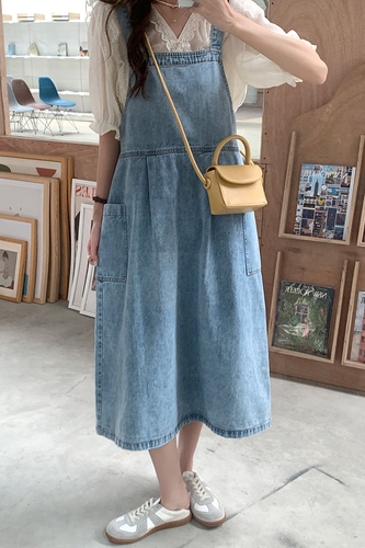 Real price retro aging blue denim suspender skirt simple and versatile Korean slim dress