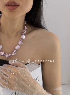典雅粉色串珠项链颈链