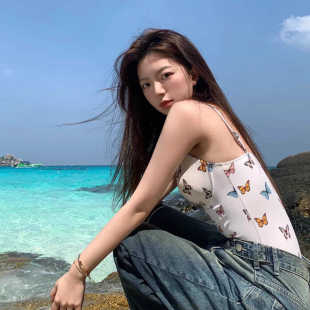 2026新款 纯欲辣妹性感高级感蝴蝶印花小胸遮肉显白度假连体泳衣女
