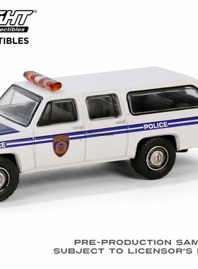 绿光 1:64 1985 GMC萨博班 2500 纽约市交通警察带警官费尔97160D