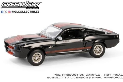绿光 1:64 1967 福特野马谢尔比 GT500E 乌鸦黑配红条纹37310A