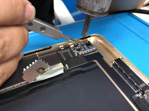 iPadAir4/5扩容换屏幕电池修主板触摸失灵进水不开机