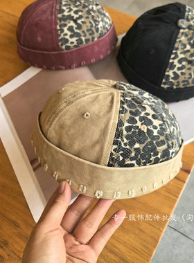 复古豹纹拼接破洞瓜皮帽男潮个性