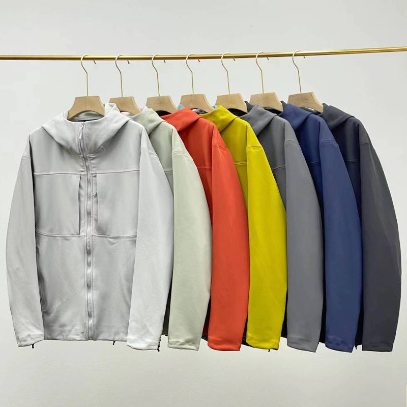 太仓华利冲锋衣官方旗舰店男女同款户外徒步防风防水软壳外套夹克