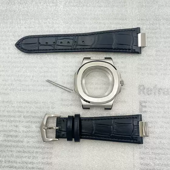 41mm Modified Watch Case with Leather Strap, Sapphire Glass, Nautilus Case Suitable for Nh35/Nh38/Nh70 Movement