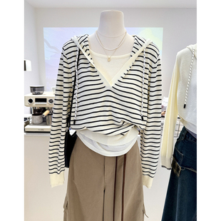 秋季新款小众设计感高级韩版时尚撞色假两件连帽针织衫女休闲叠穿