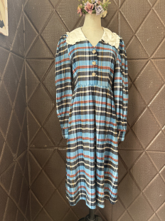 胸围90 长107 腰围76 l码 复古连衣裙