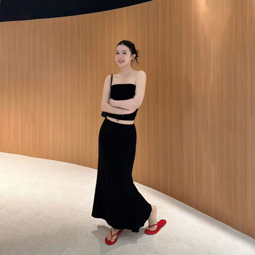 FeiFei高端定制纯欲风黑色抹胸上衣高腰鱼尾半身裙显瘦辣妹两件套