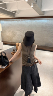 百搭圆领无袖 2025秋款 时尚 韩版 背心女宽松显瘦上衣 新款