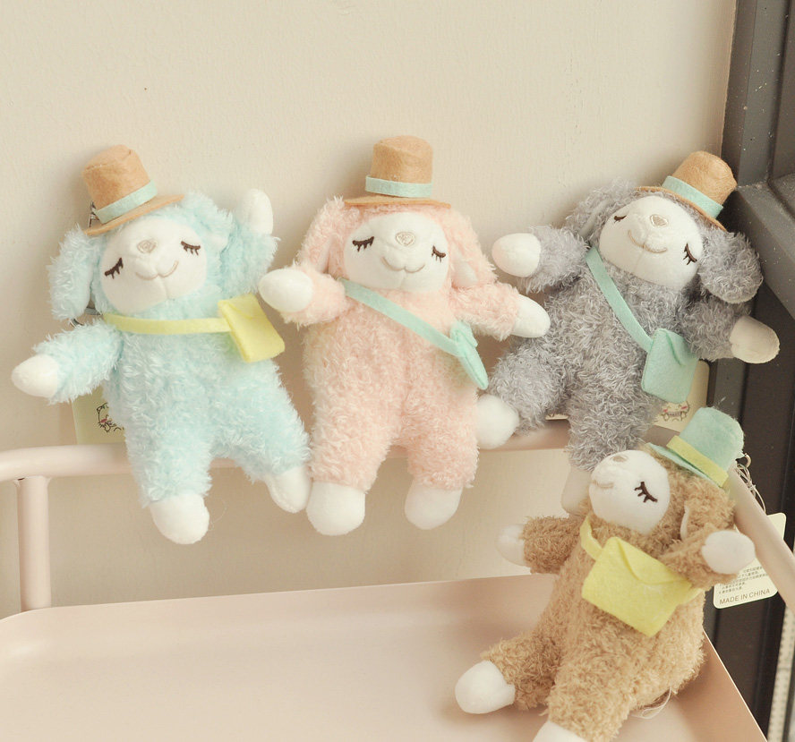 INS旅行小绵羊公仔毛绒书包挂件