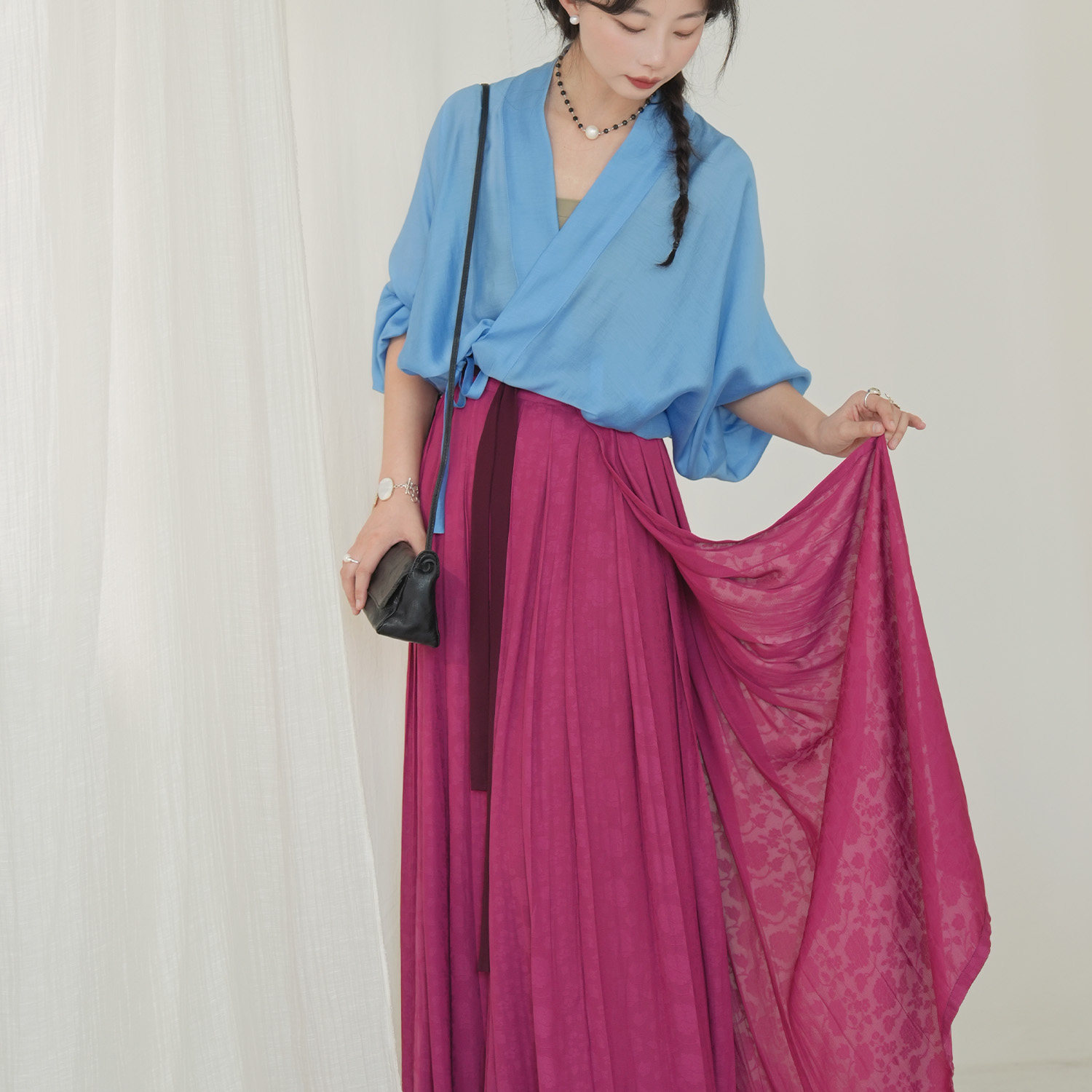 谜阿凰晴空飞机袖宋制薄款汉服女图片