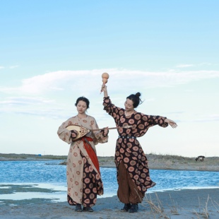 汉服舒服宽松春夏日常显瘦 唐制圆领袍情侣款 谜阿凰 花临摩诃