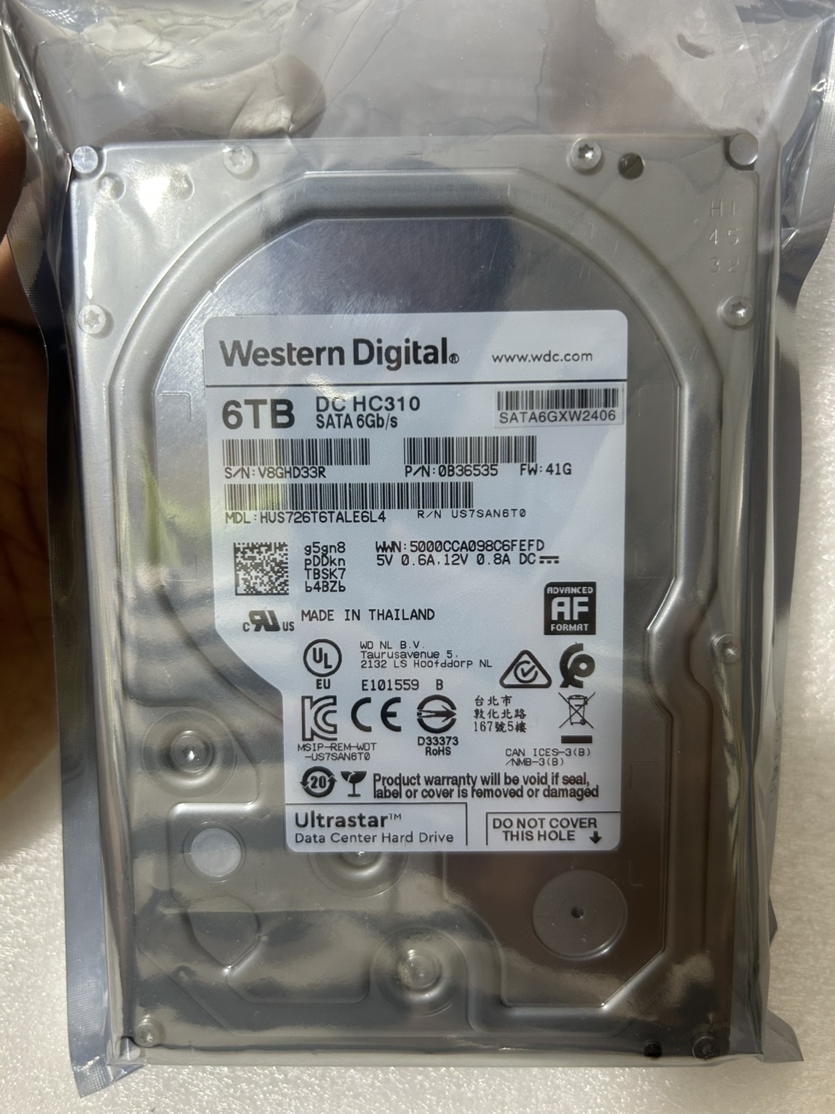 10T硬盘企业级西数HC510氦气盘