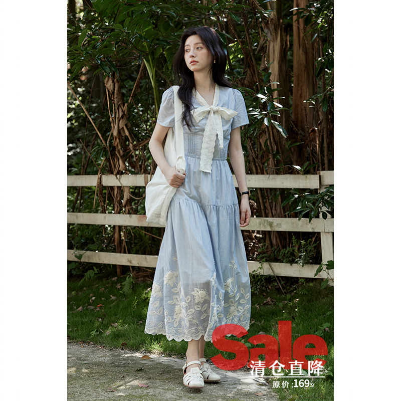 【清仓秒杀】夏法式气质茶歇裙子小众别致刺绣设计感蓝色连衣裙女