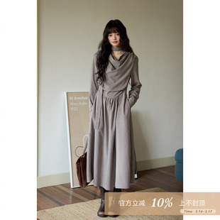 夕蒙2025新款秋冬韩系气质裙子宽松设计感小个子灰色飘带连衣裙女