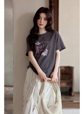 夕蒙2026新款夏季韩系好看上衣原创设计感印花深灰色圆领短袖t恤