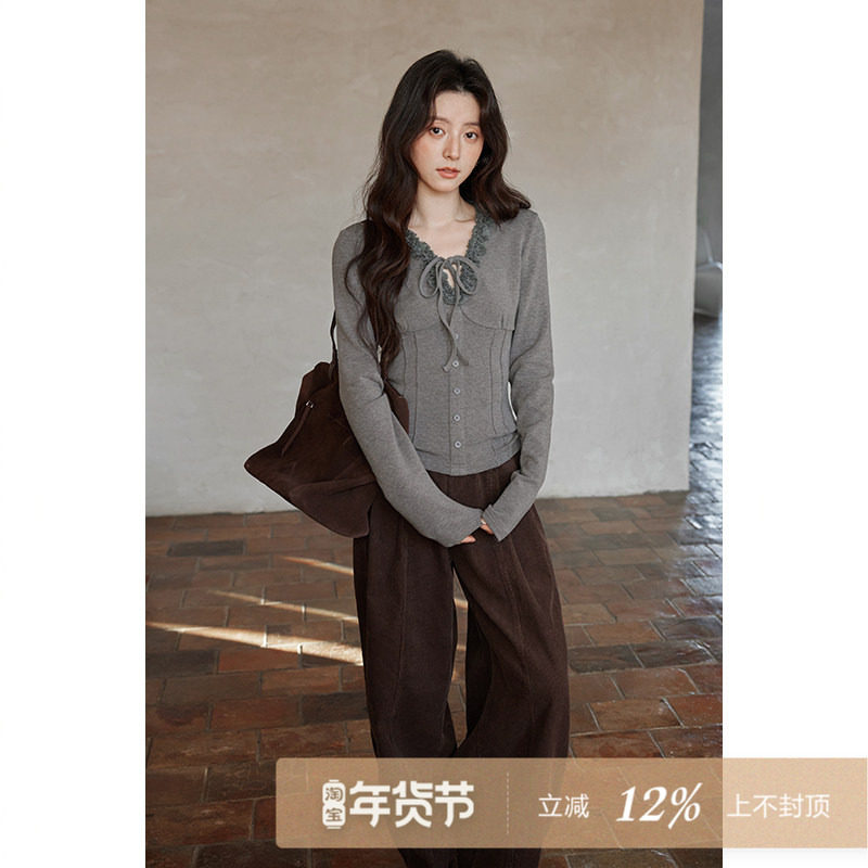 夕蒙2025新款冬季韩系气质上衣小众蕾丝拼接v领灰色系带长袖t恤