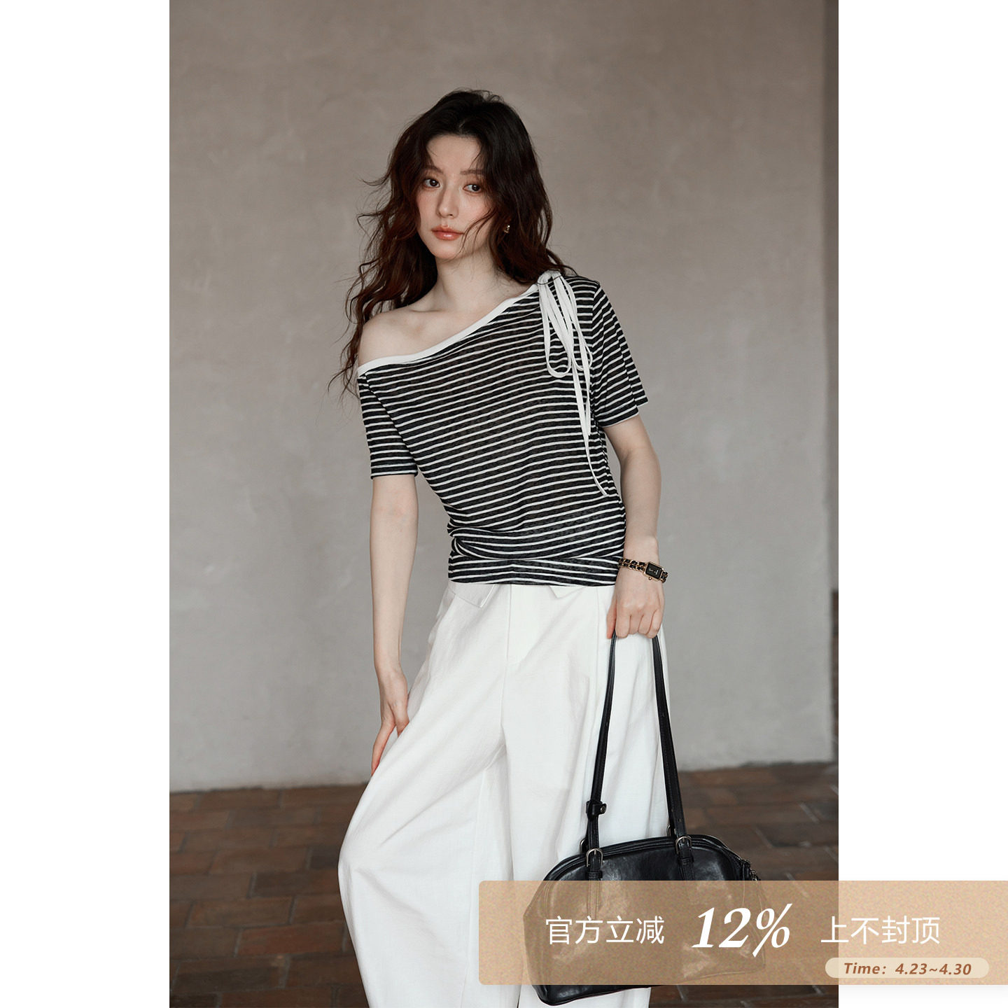 夕蒙2026新款春夏设计感气质上衣小众斜肩系带黑白条纹短袖t恤女