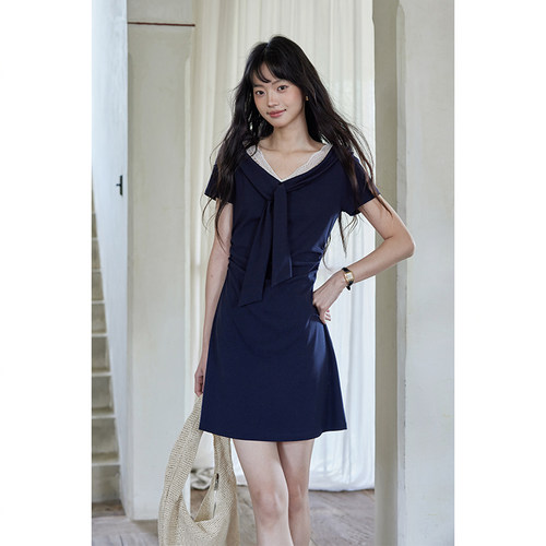 夕蒙新款春夏韩系气质裙子小个子独特收腰显瘦蕾丝领藏蓝连衣裙女