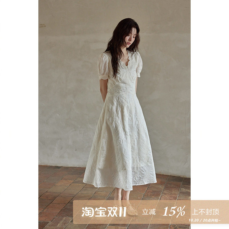 夕蒙2026新款夏韩系气质裙子小个子流行小众设计感泡泡袖连衣裙女