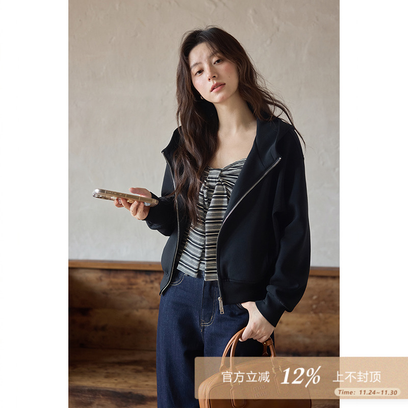 设计感小众小个子卫衣