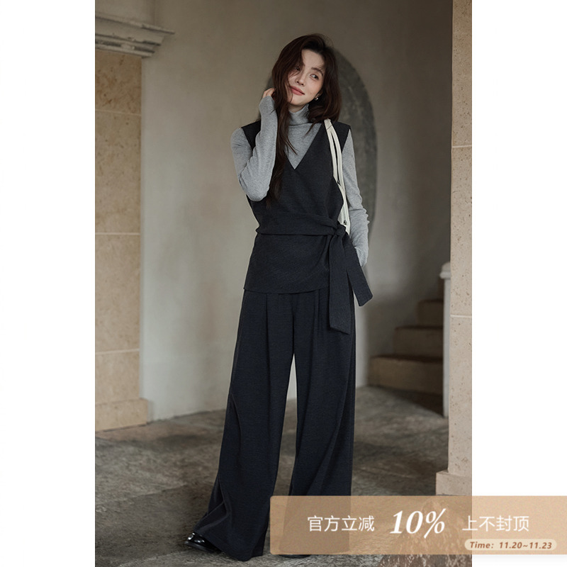 夕蒙2025新款秋韩系气质小众绝美减龄独特别致内搭上衣裤子三件套