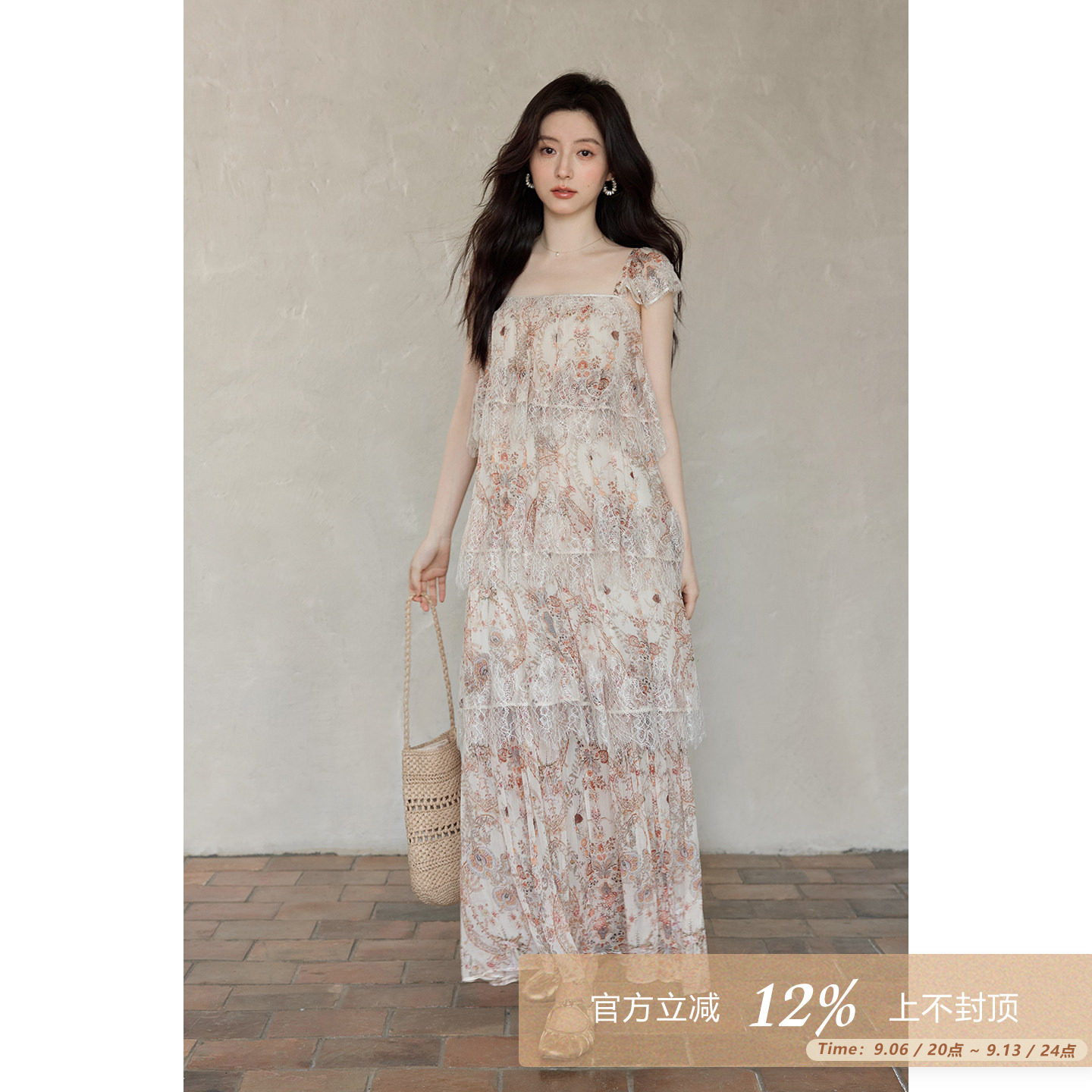 夕蒙2026新款夏季韩系好看绝美裙子海边度假蕾丝拼接长款连衣裙女图片