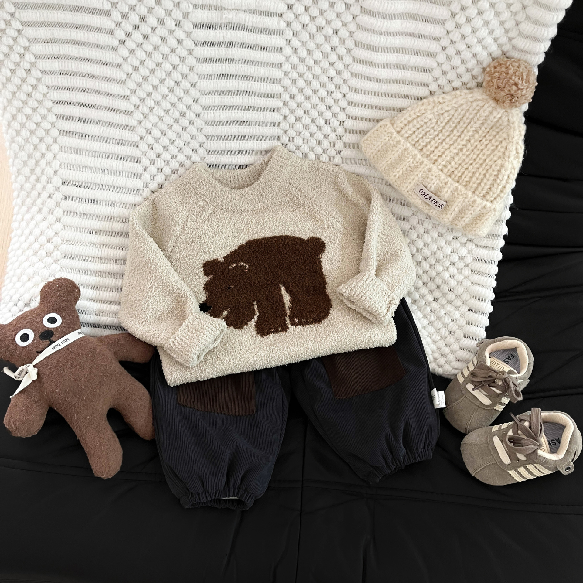 男女宝宝可爱加厚毛衣秋冬季新款